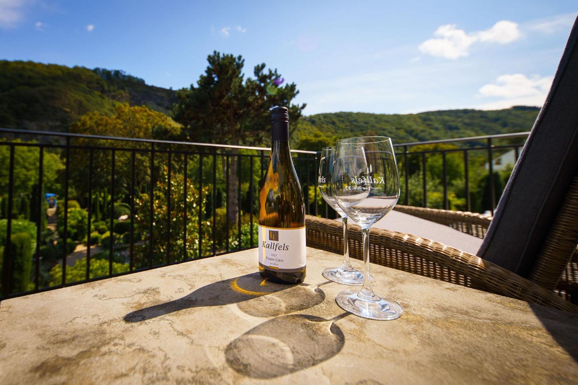 Wein und Landhaus Kallfels Kröv Zimmer foto